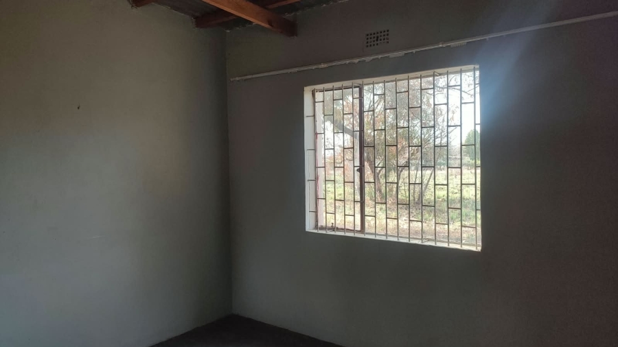 6 Bedroom Property for Sale in Swartruggens North West